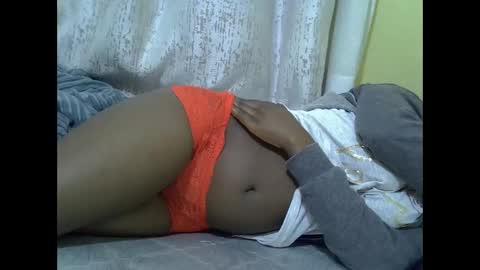 cutiehanish4 online show from September 14, 3:09 am