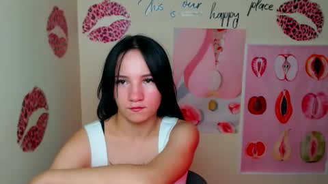 Emma online show from September 22, 11:31 pm