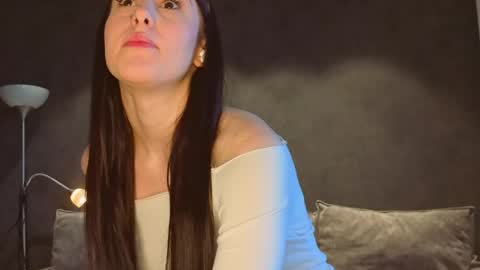 cutieleyla online show from April 19, 3:57 pm