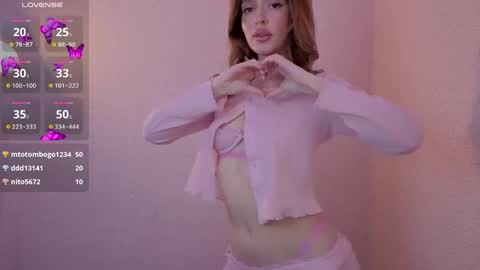 Olivia online show from April 17, 9:50 pm