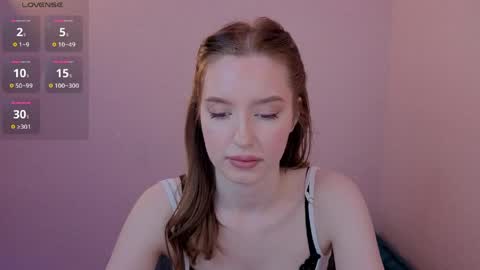 Olivia online show from April 8, 7:17 pm