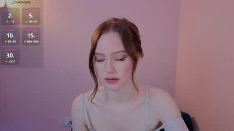 Olivia online show from April 3, 7:21 pm