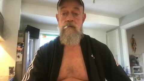 cxcdn online show from April 17, 10:23 pm