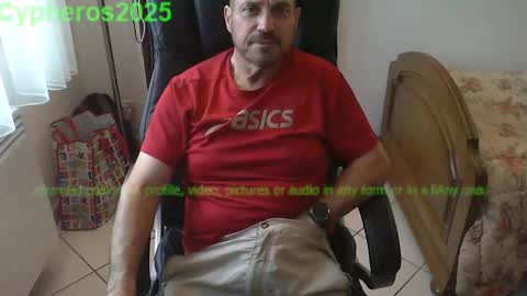 Snapshot of cypheros2025 chatting on October 9, 4:45 pm Chris online show from October 9, 4:45 pm