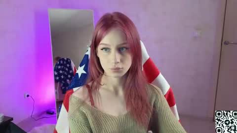 cyyberwhore online show from June 14, 9:50 pm