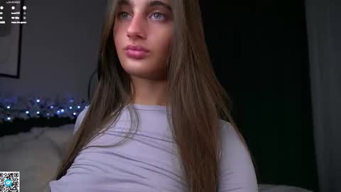 Isabella online show from January 18, 1:36 am