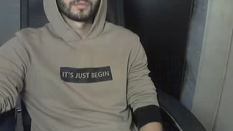 Dolce online show from November 2, 9:42 am