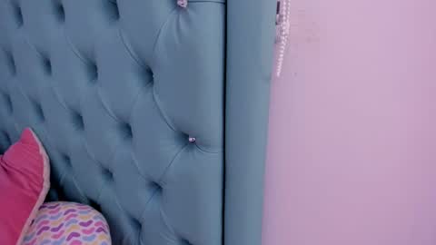 darling online show from October 4, 10:13 am