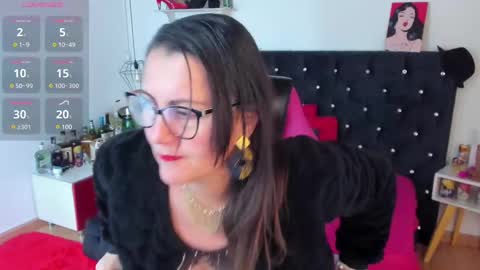 Mia  online show from March 5, 12:33 pm