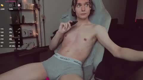 Daren online show from March 18, 1:33 am