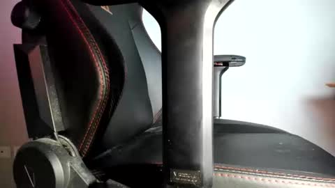 dad_bod_guy online show from December 27, 4:58 am