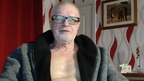 Brian ... online show from January 5, 8:42 pm