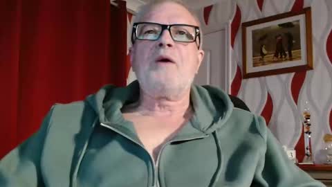 Brian ... online show from April 13, 7:51 pm