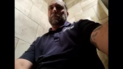 Snapshot of daddycock2462 chatting on October 3, 10:51 pm daddycock2462 online show from October 3, 10:51 pm
