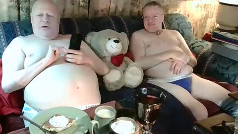 Daddy online show from February 23, 9:11 am