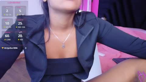 Anny  online show from April 19, 6:10 pm