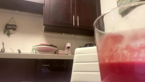 DadeesQTPie online show from November 17, 12:13 am