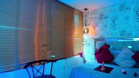 dafne_20 online show from October 27, 8:42 pm