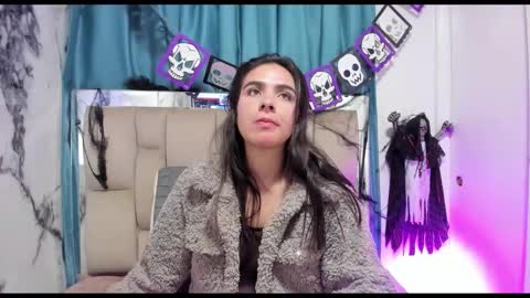 dafne_quenn online show from October 29, 1:35 pm