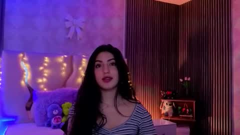 dahia  online show from March 24, 9:15 am