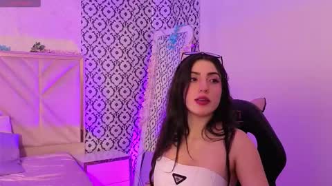 dahia  online show from March 19, 3:45 am