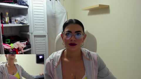 Dahian  online show from March 23, 10:20 am