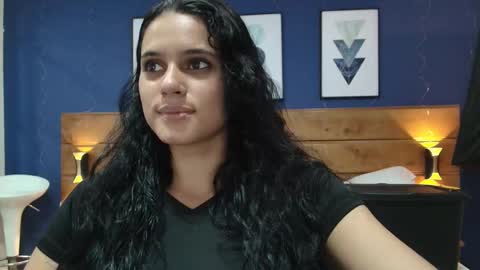  Dahiana  online show from March 3, 7:49 pm