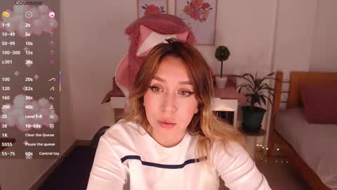 Dahlia online show from January 6, 7:07 pm