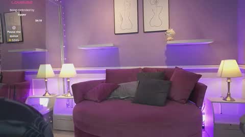 Dahlia Grey online show from February 2, 11:39 am