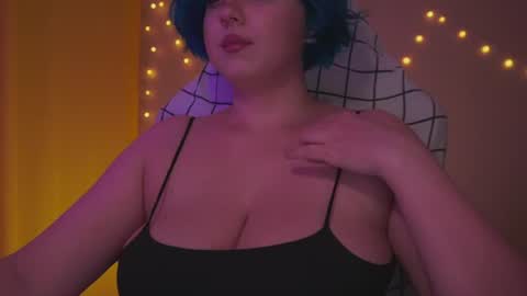 Cute DianaOnline mostly at 8pm-0000 am UK TimeTuesday and Wednesday off online show from July 16, 8:01 pm