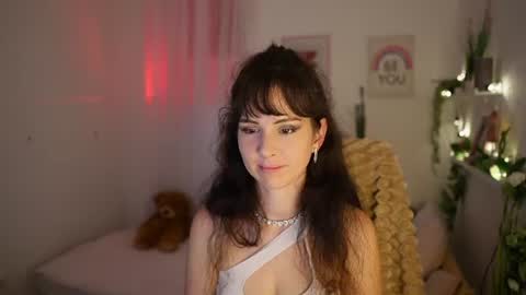 Daisy online show from July 21, 6:32 pm