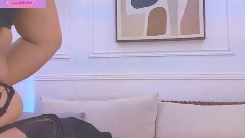 Daisy Price online show from March 21, 10:20 am