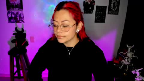 Dakota Crab online show from April 20, 11:19 pm