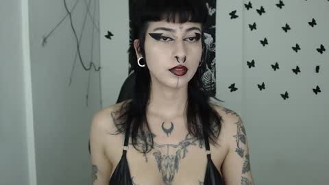 dakota online show from February 11, 2:03 am