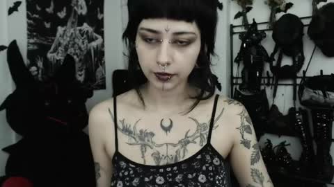 dakota online show from May 30, 3:49 am