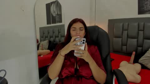 Dakota  online show from February 3, 12:31 pm