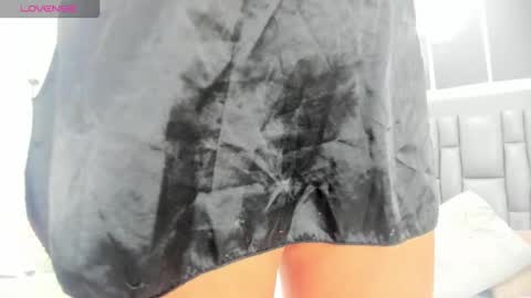 Dakota  online show from October 23, 1:56 pm