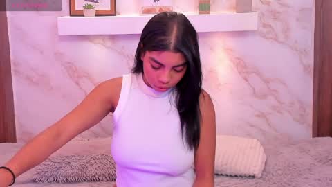 Dakota Ferreti online show from April 6, 12:50 pm