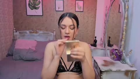 dali_collin online show from November 13, 12:41 pm