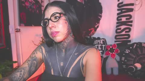 dalia_vorhees online show from April 21, 1:42 am