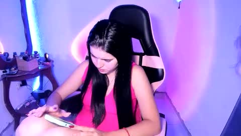 Dalia April online show from March 18, 2:17 am