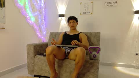 dalton_bigcock online show from February 16, 11:36 pm