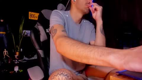 Daamiancox online show from March 6, 5:22 pm