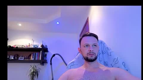 Damon Night online show from December 5, 9:45 pm