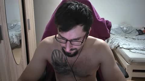 King Dan online show from October 5, 8:27 pm