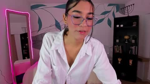 dana_paula online show from November 7, 11:56 am