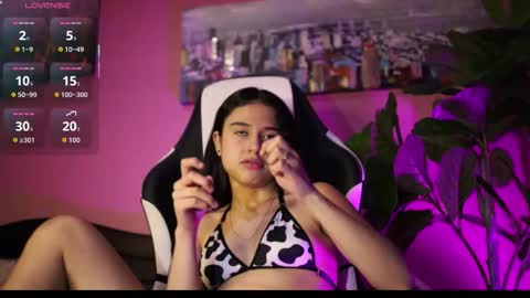 danaa_rouse online show from January 15, 1:47 am