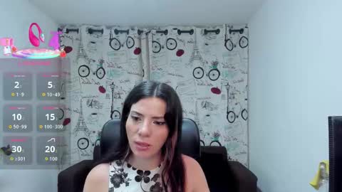 Danaa Rey online show from November 1, 4:28 pm