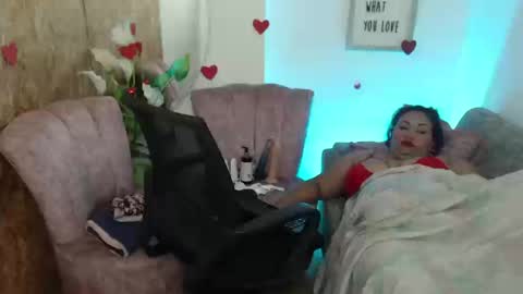 danalaleska online show from September 26, 7:05 am