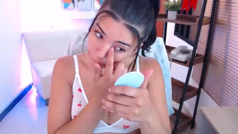 Veronica online show from March 20, 12:21 pm